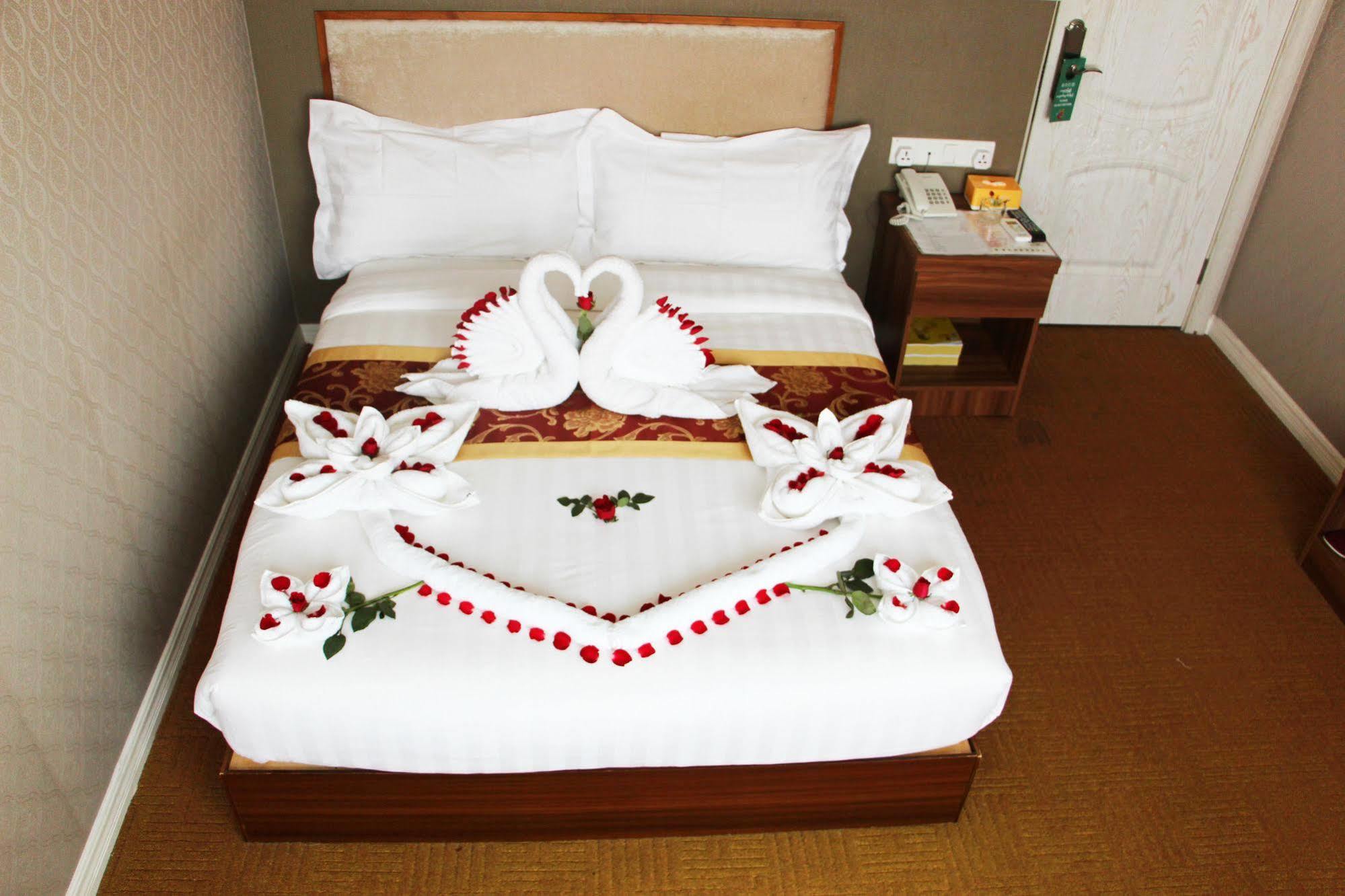 Gyogon Sunny Holiday Hotel מראה חיצוני תמונה